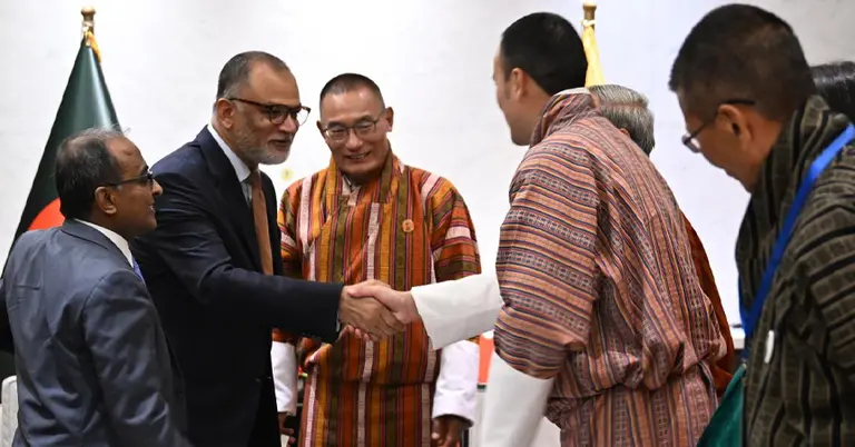 শেরিং তোবগে ও শেখ বশিরউদ্দীন